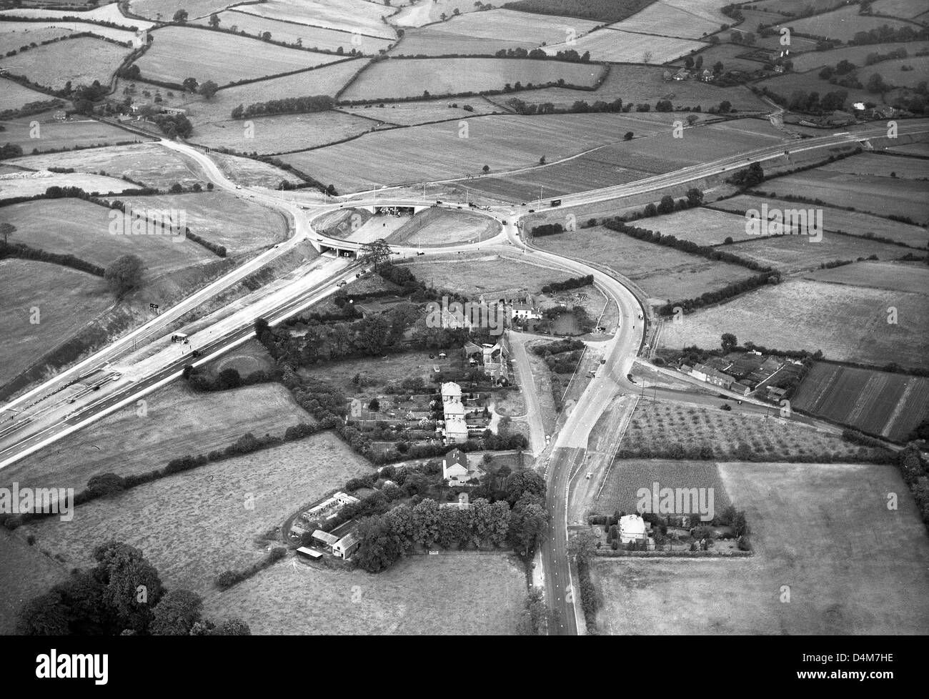 Vista aérea de la autopista M5 en construcción en ceniza Lydiate 19/7/1962 Foto de stock