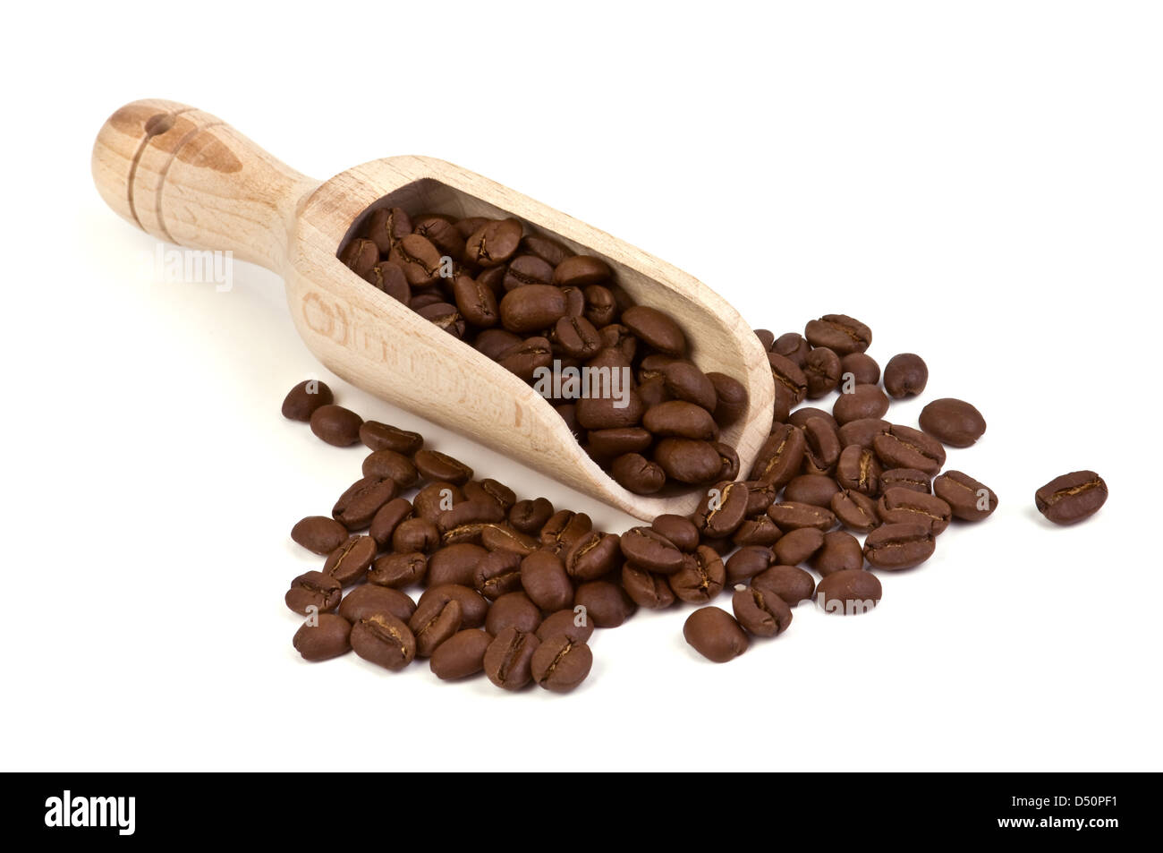 Granos de café tostado, aislado en blanco Foto de stock