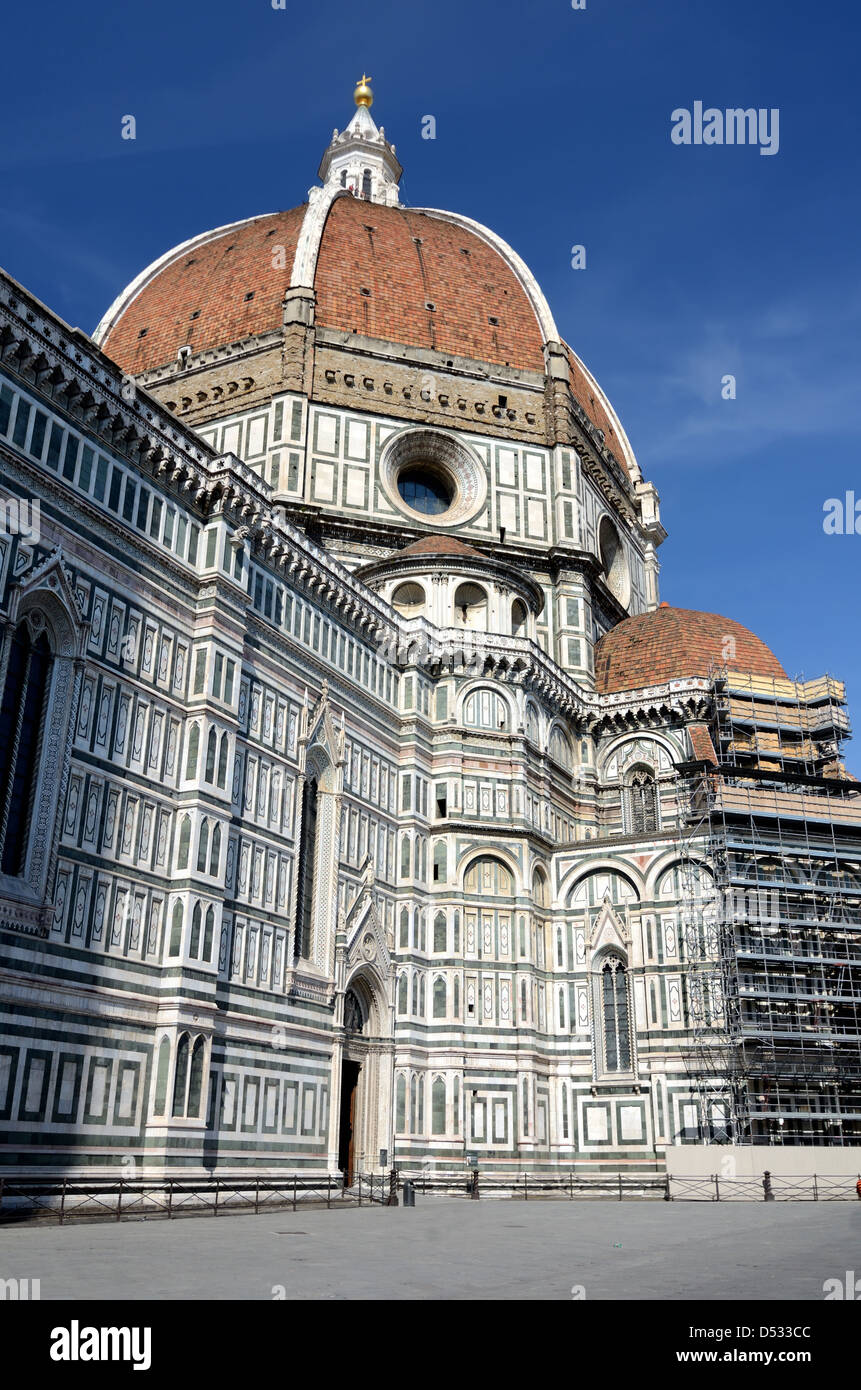 La catedral de Florencia y la torre campanario, en estilo gótico, Toscana, Italia Foto de stock