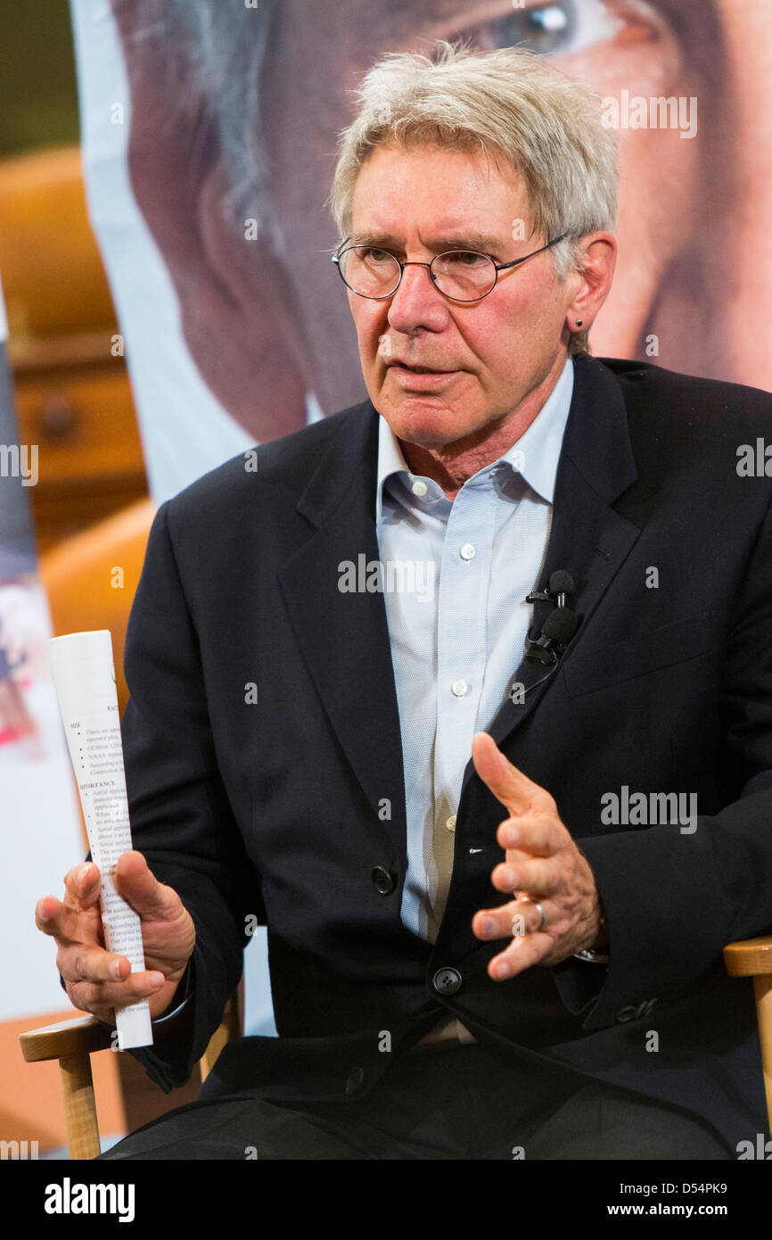 El actor Harrison Ford, habla durante un evento de pilotos civiles en el Capitolio en Washington, DC. Foto de stock