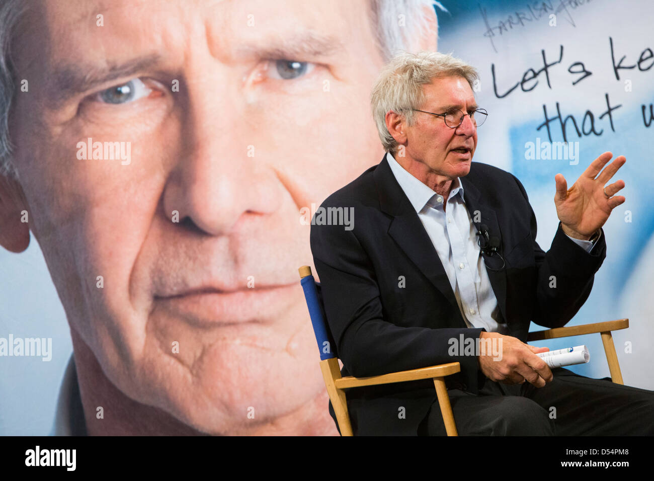 El actor Harrison Ford, habla durante un evento de pilotos civiles en el Capitolio en Washington, DC. Foto de stock