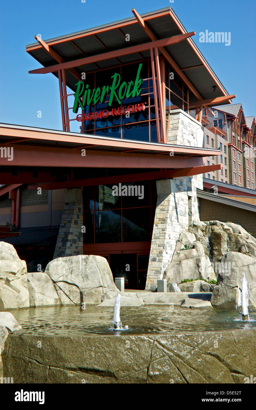 Fuente piscina Rock River Rock Casino Resort Complejo hotelero Richmond, BC Canadá Foto de stock