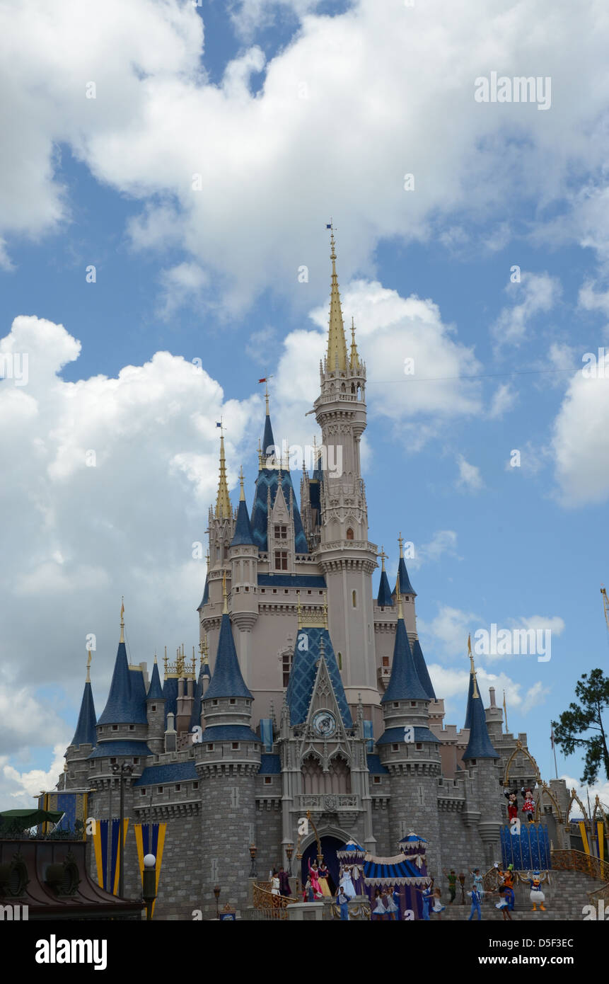Cinderella Castle Magic Kingdom Walt Disney World Resort Orlando Florida Ee Uu Fotografia De Stock Alamy