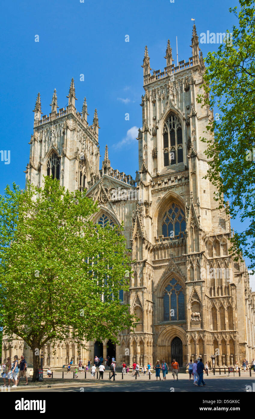 York Minster, la catedral gótica, de la ciudad de York, Yorkshire, Inglaterra, Reino Unido, GB Europa Foto de stock
