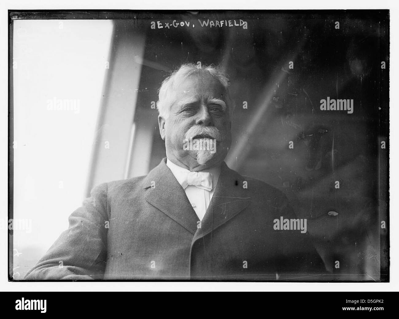 Governorwarfield fotografías e imágenes de alta resolución Alamy