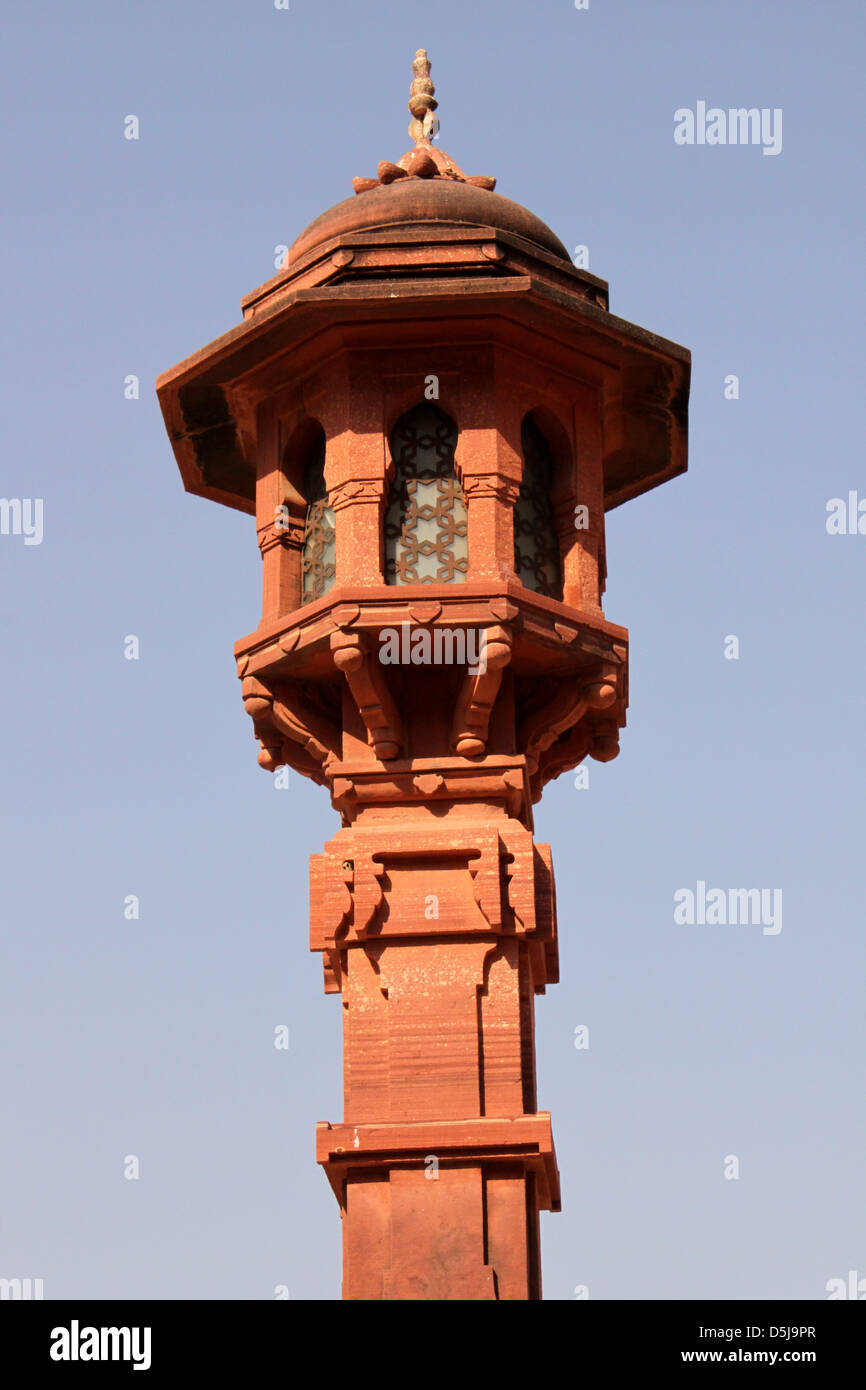 Poste de luz cerca de Diwan-I-Khas City Palace Jaipur la ciudad rosada de Rajasthán India Foto de stock