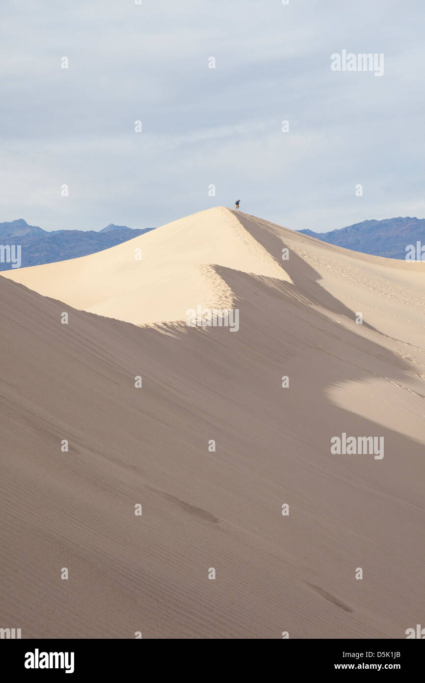 Dunas de arena en el Valle de la Muerte, California Foto de stock