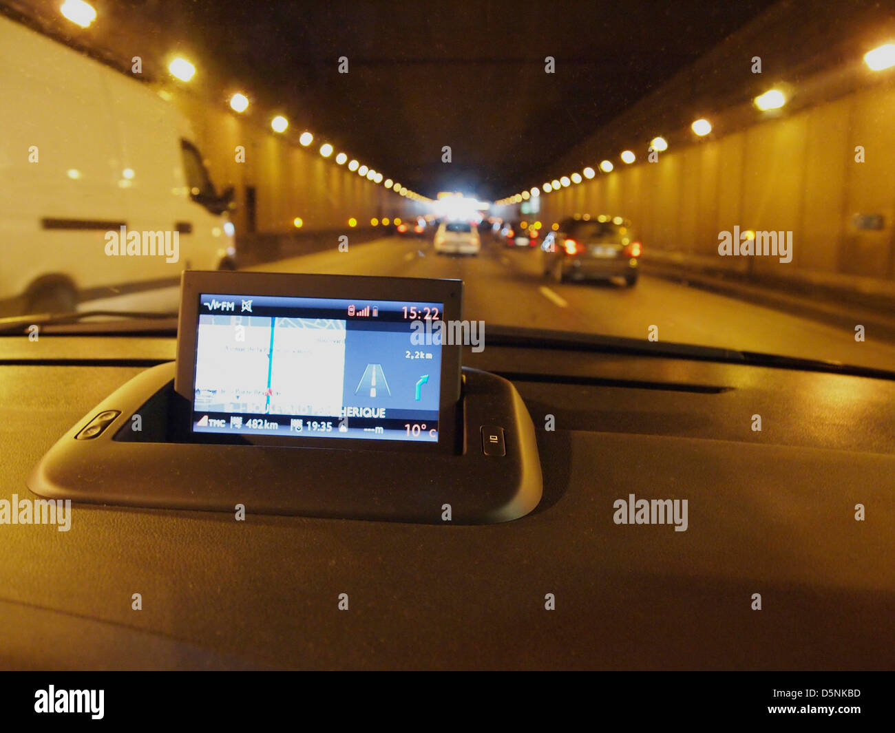 Gps en un carro fotografías e imágenes de alta resolución - Alamy
