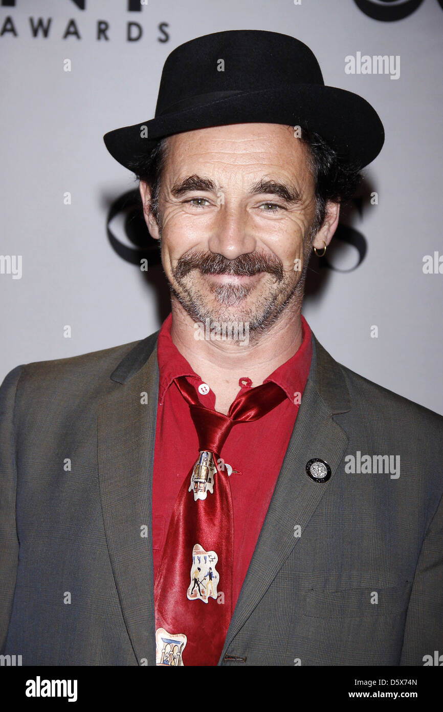 Mark Rylance el Premio Tony satisfacer la prensa minees recepción celebrada en El Millennium Broadway Hotel New York City Estados Unidos Foto de stock