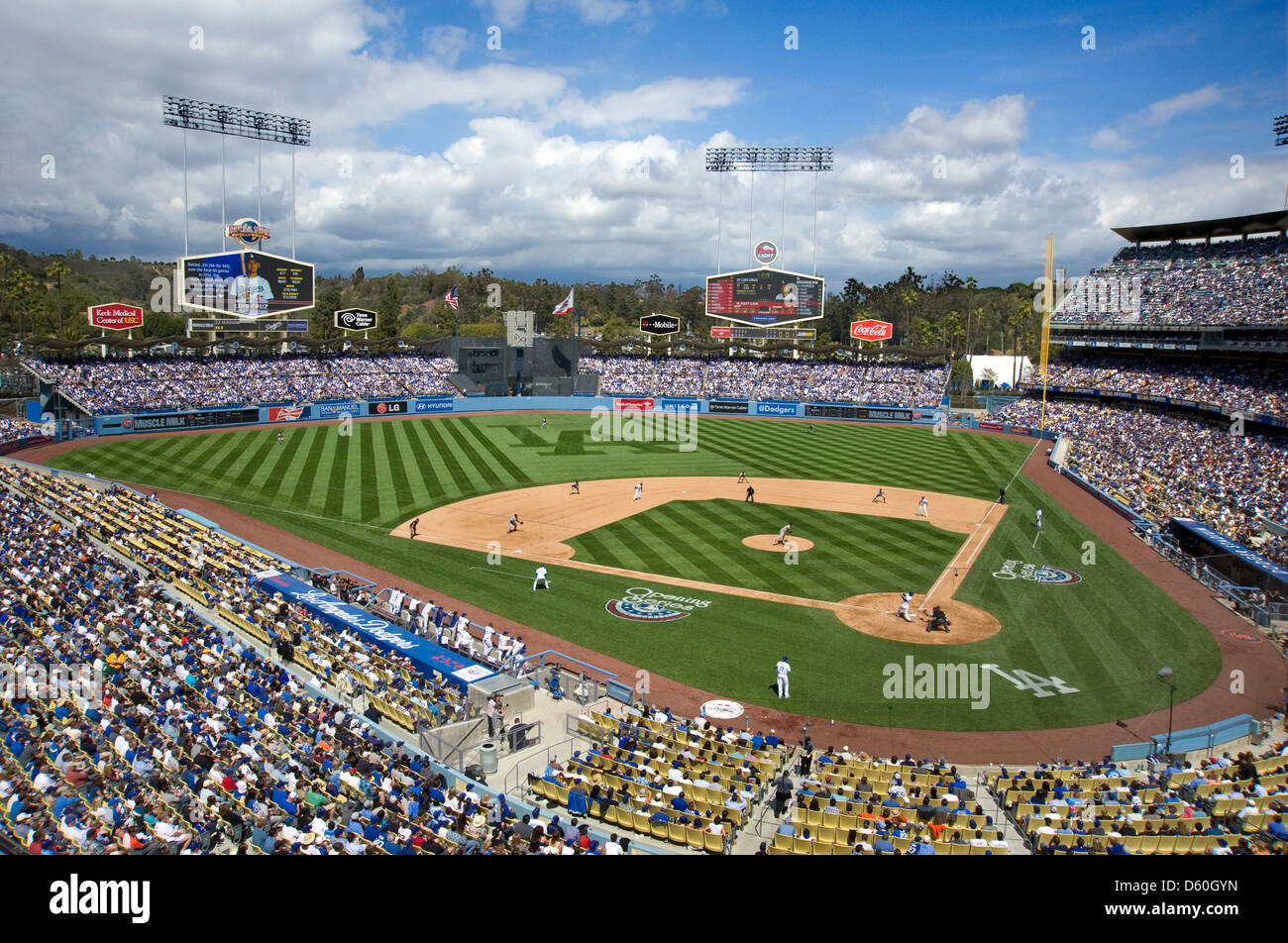 Los Angeles Dodgers juego de baseball en el Estadio de los Dodger Foto de stock