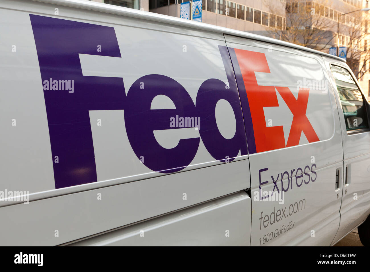 Entrega de FedEx van Foto de stock