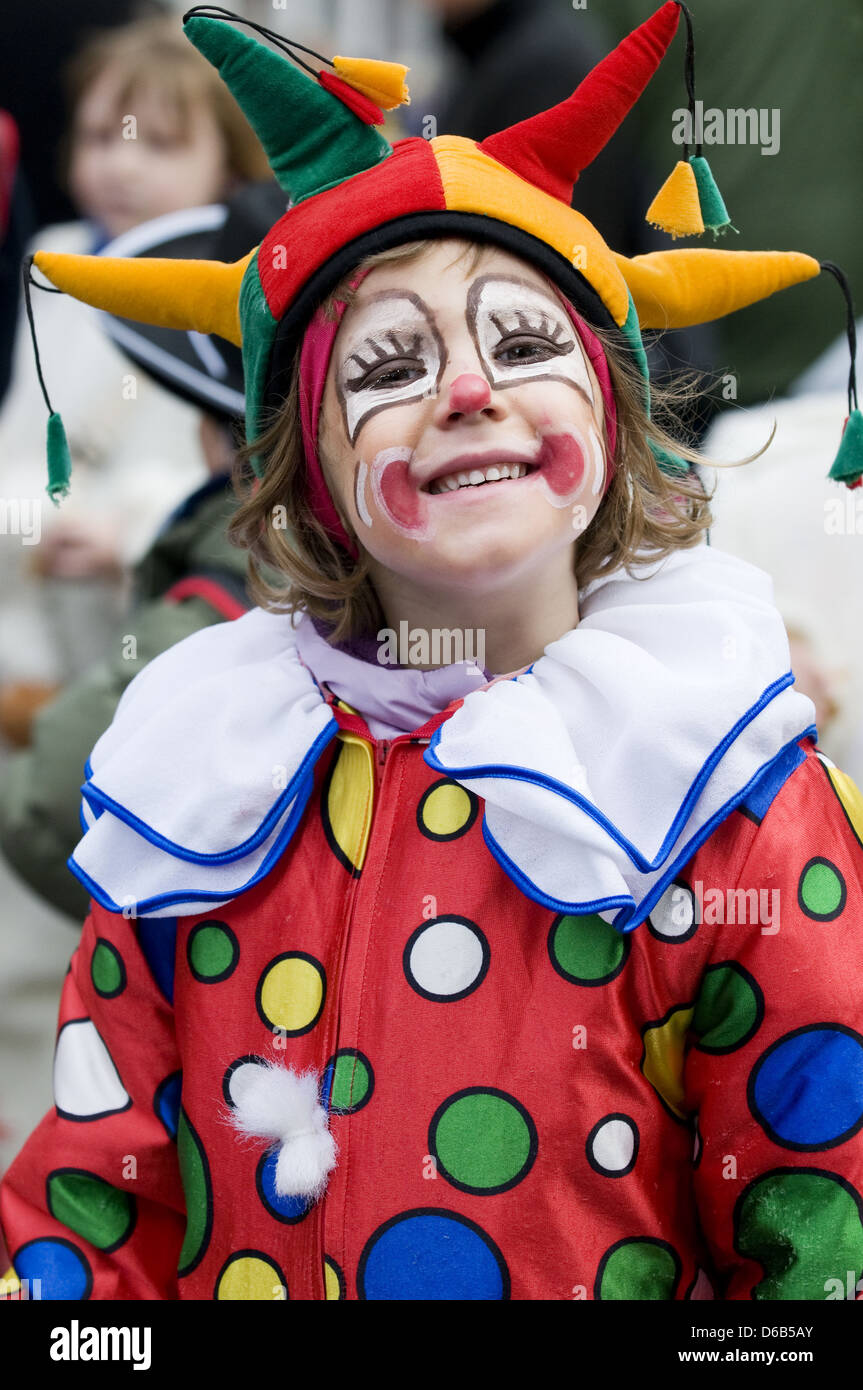El carnaval de los arlequines fotografías e imágenes de alta resolución -  Alamy