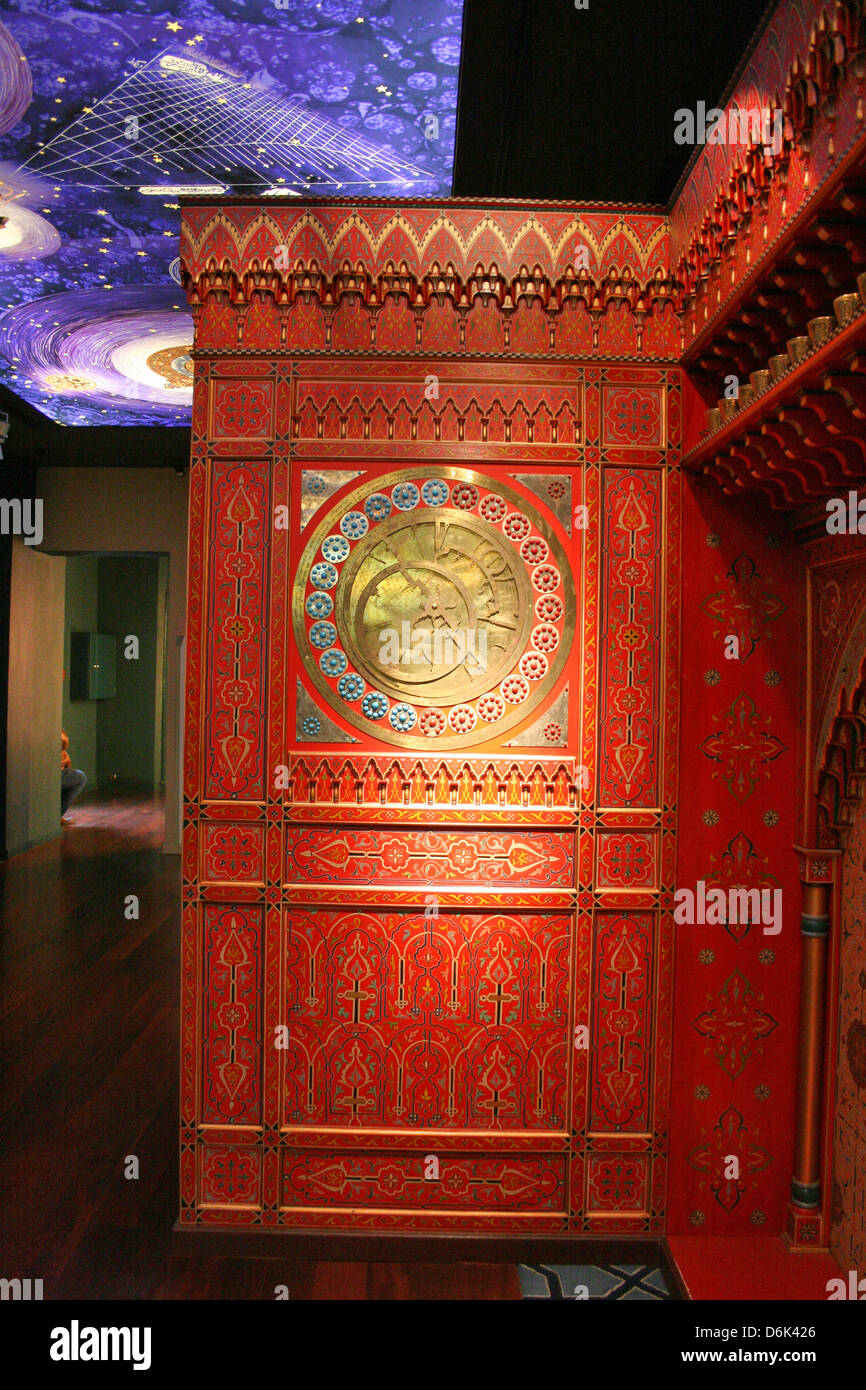 Reloj de agua medieval en Estambul, Museo de Historia de la ciencia y la tecnología en el Islam,Turquía Foto de stock