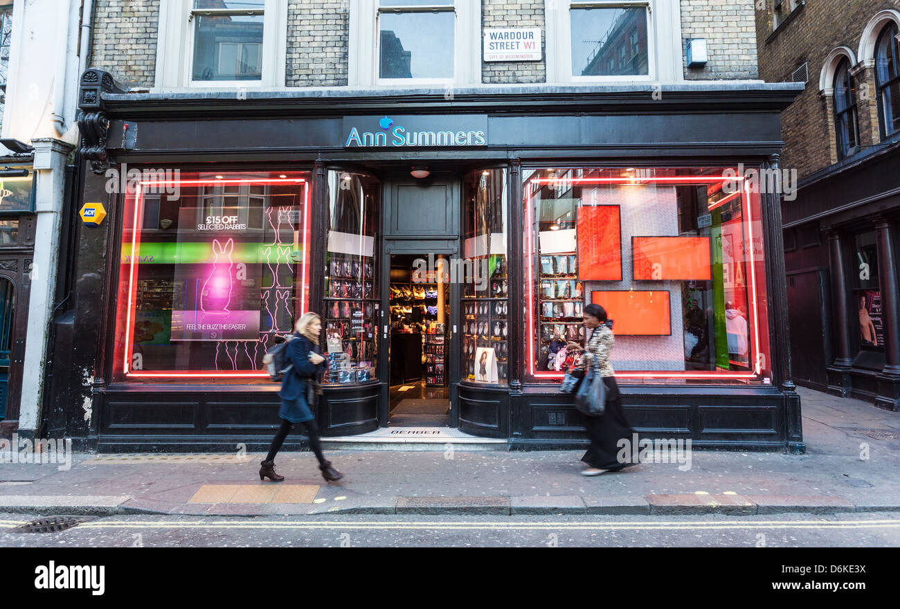 Ann Summers shop, Soho, Londres, Inglaterra, Reino Unido Fotografía de  stock - Alamy