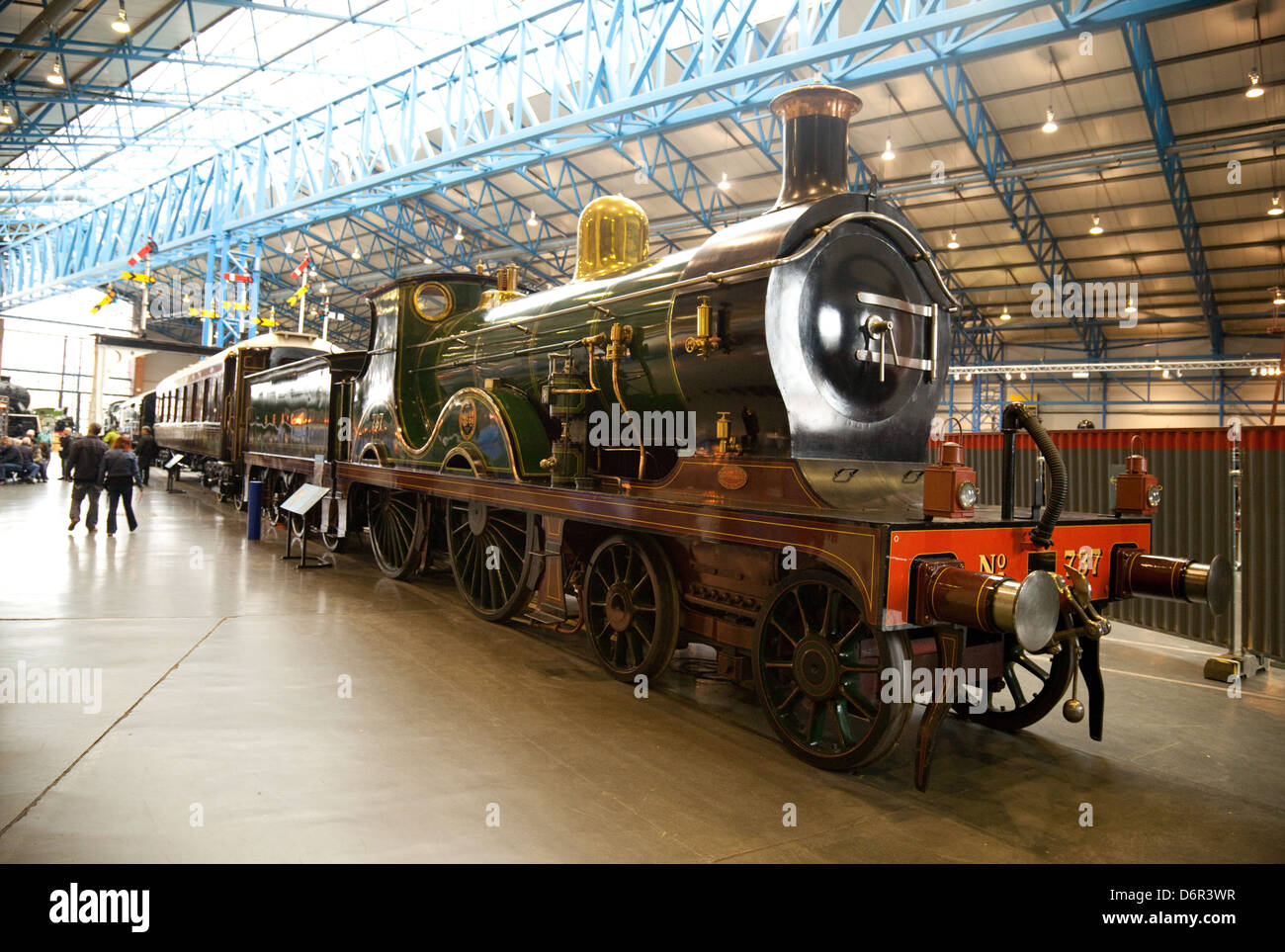 Locomotora de vapor 737 motor arrancó el barco tren express; National Railway Museum, York, REINO UNIDO Foto de stock