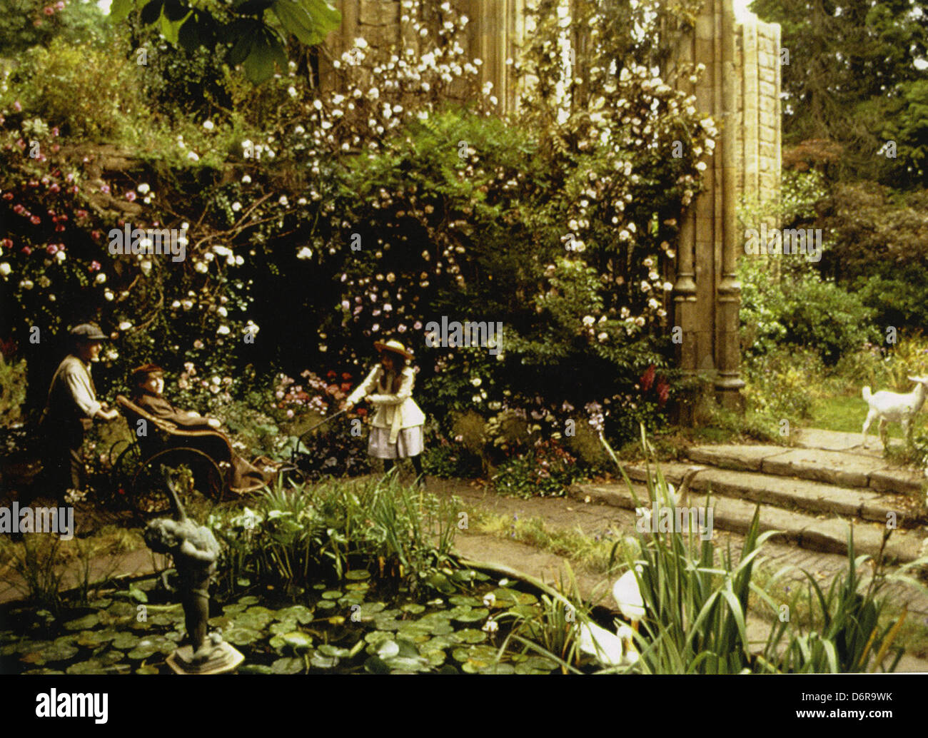 The secret garden 1993 fotografías e imágenes de alta resolución - Alamy