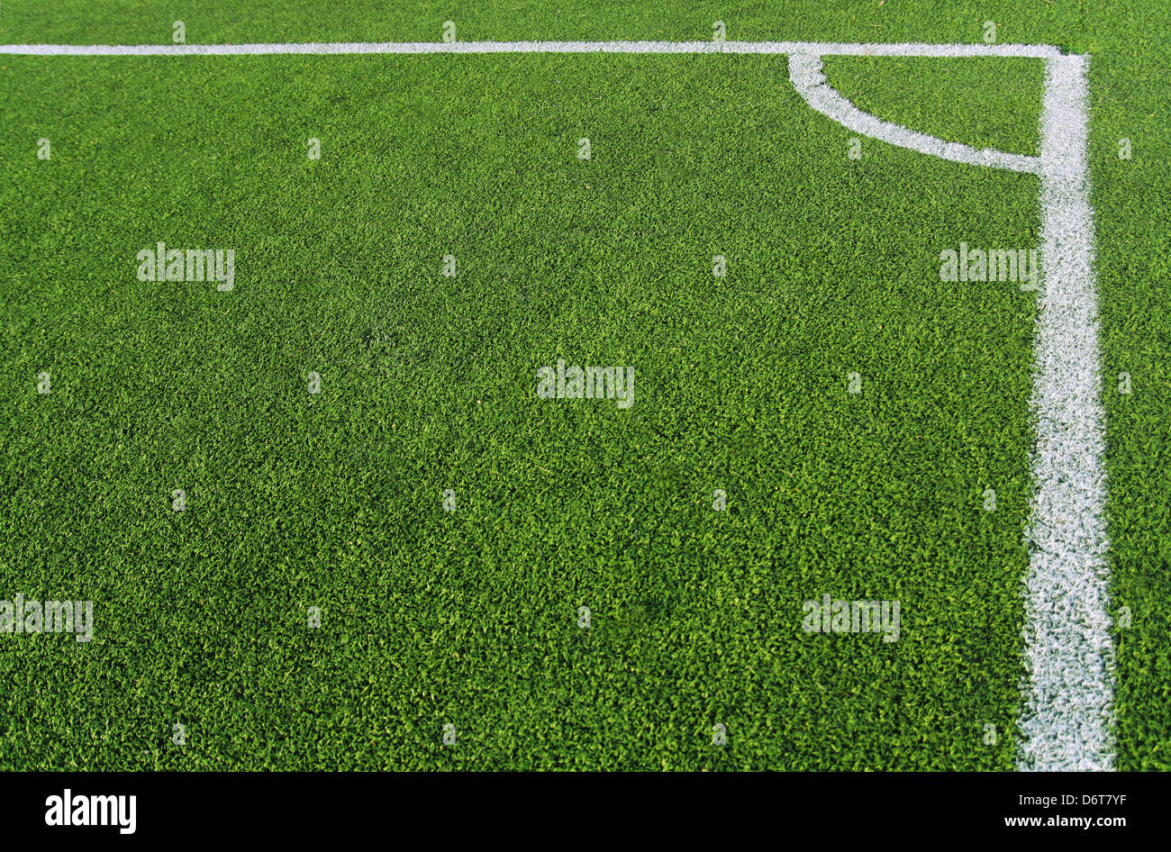 Campo de fútbol,campo,marcador de esquina Foto de stock