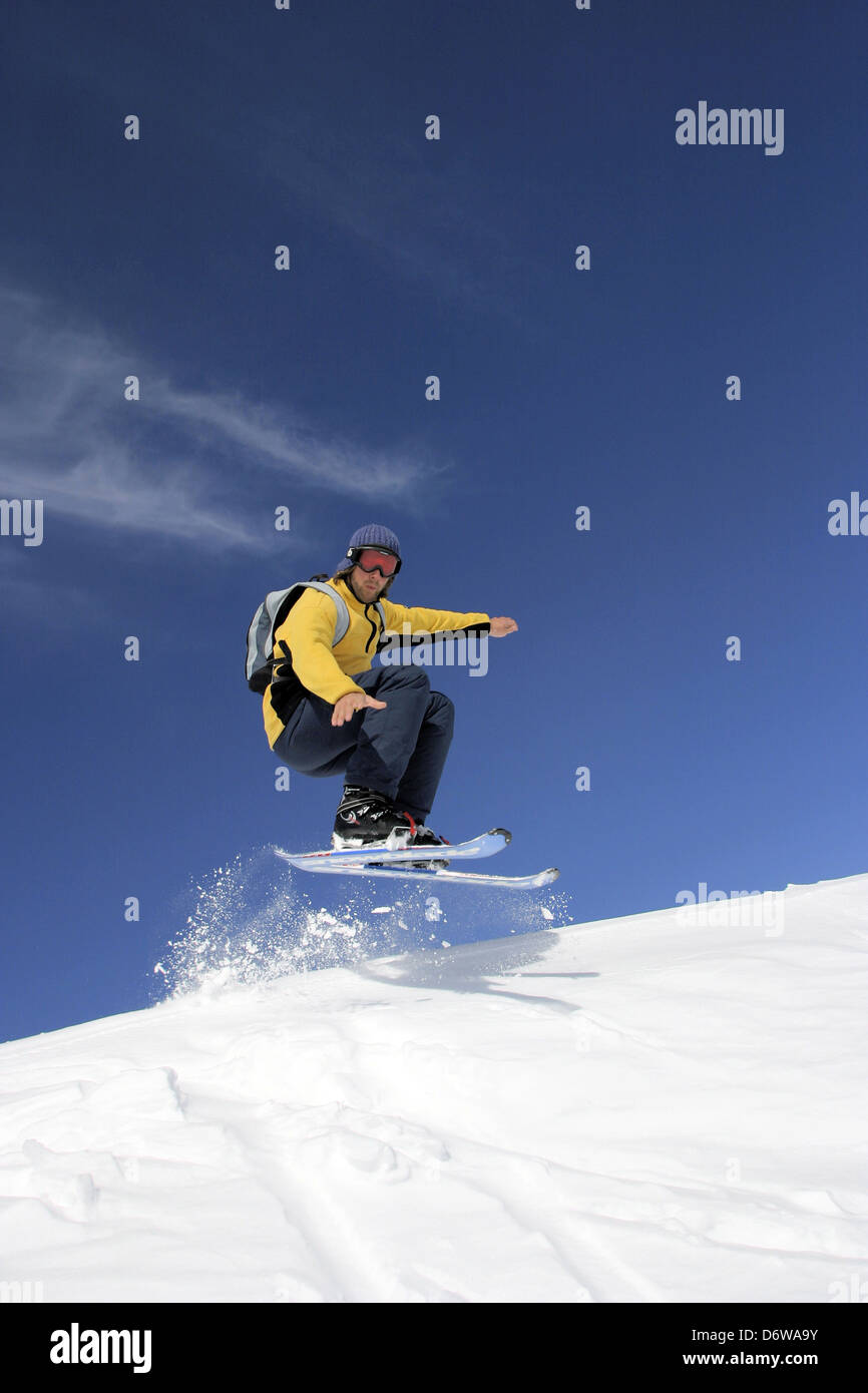 Short skis fotografías e imágenes de alta resolución - Alamy