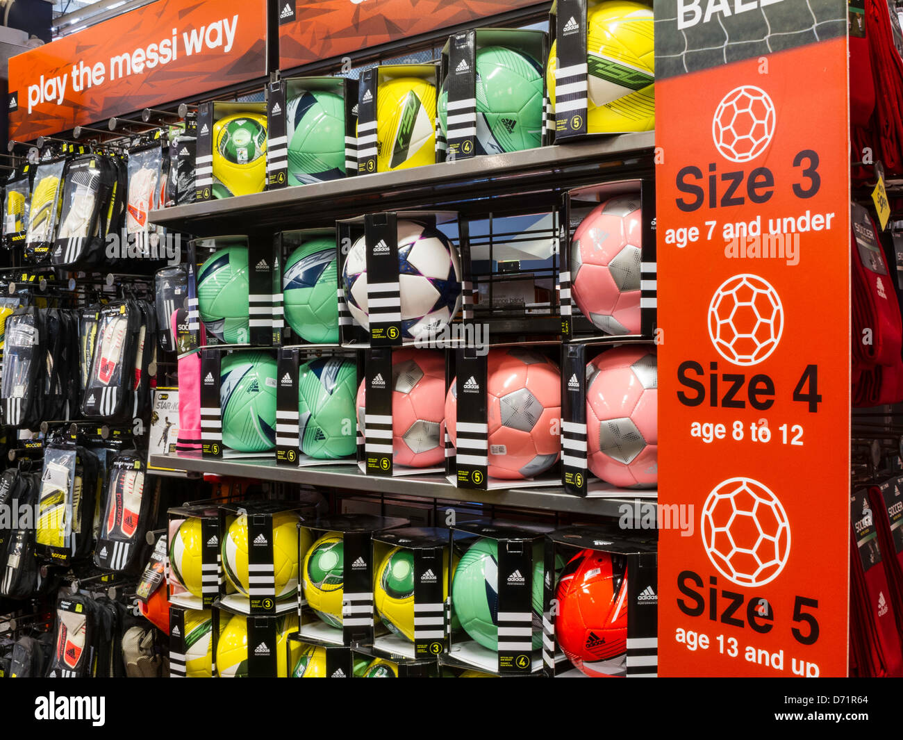 Balon de futbol tienda imágenes de alta resolución Alamy