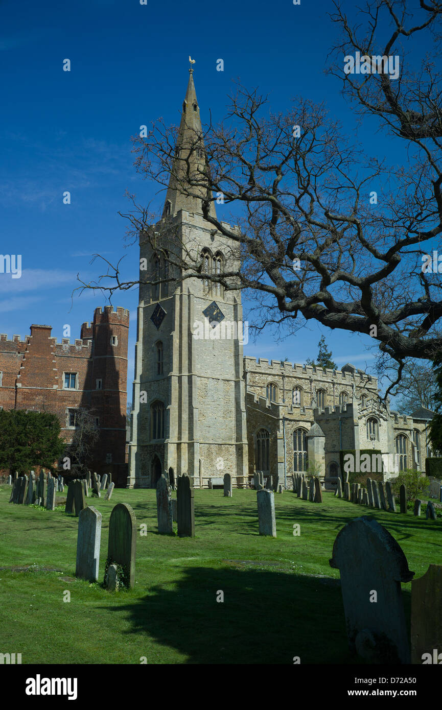 Buckden,Cambridgeshire, Inglaterra, de abril de 2013. Buckden iglesia parroquial de Santa María. Foto de stock