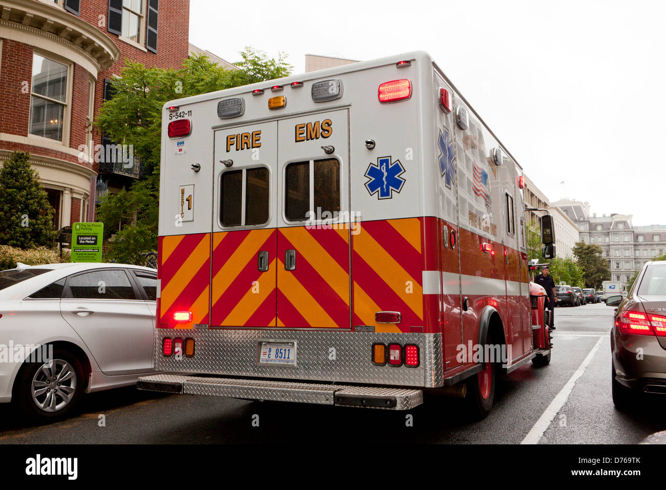 Fuego ambulancia EMS - Washington, DC, EE.UU. Foto de stock