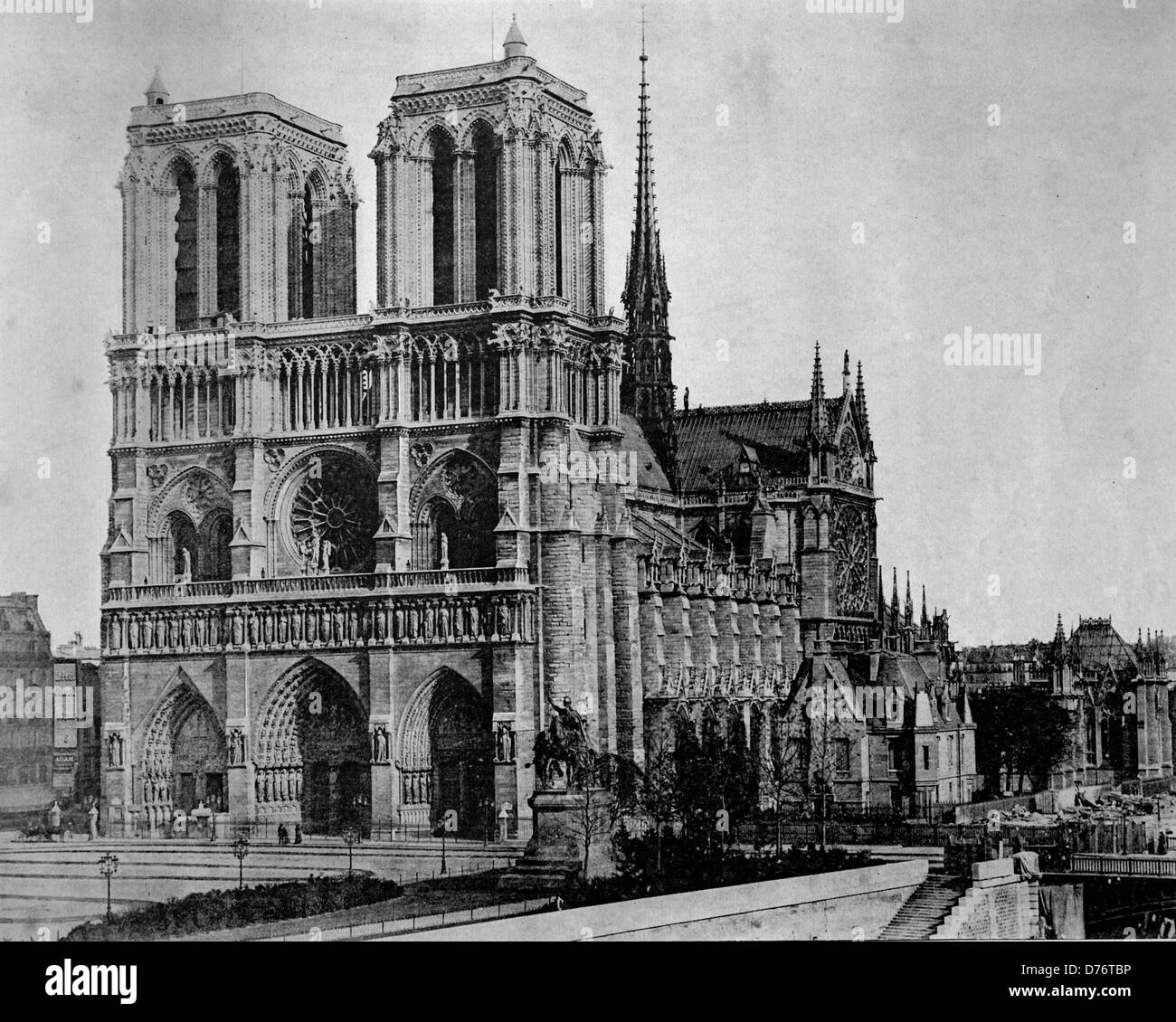 Uno de los primeros autotype fotografías de la catedral de Notre Dame de Paris, Frankreich, circa 1880 Foto de stock