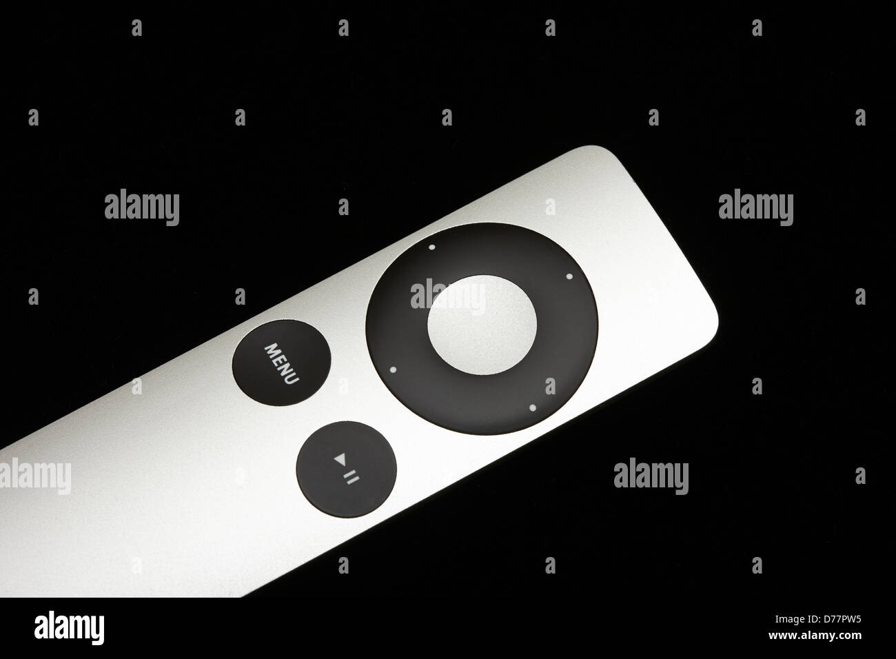 Apple TV con control remoto Foto de stock