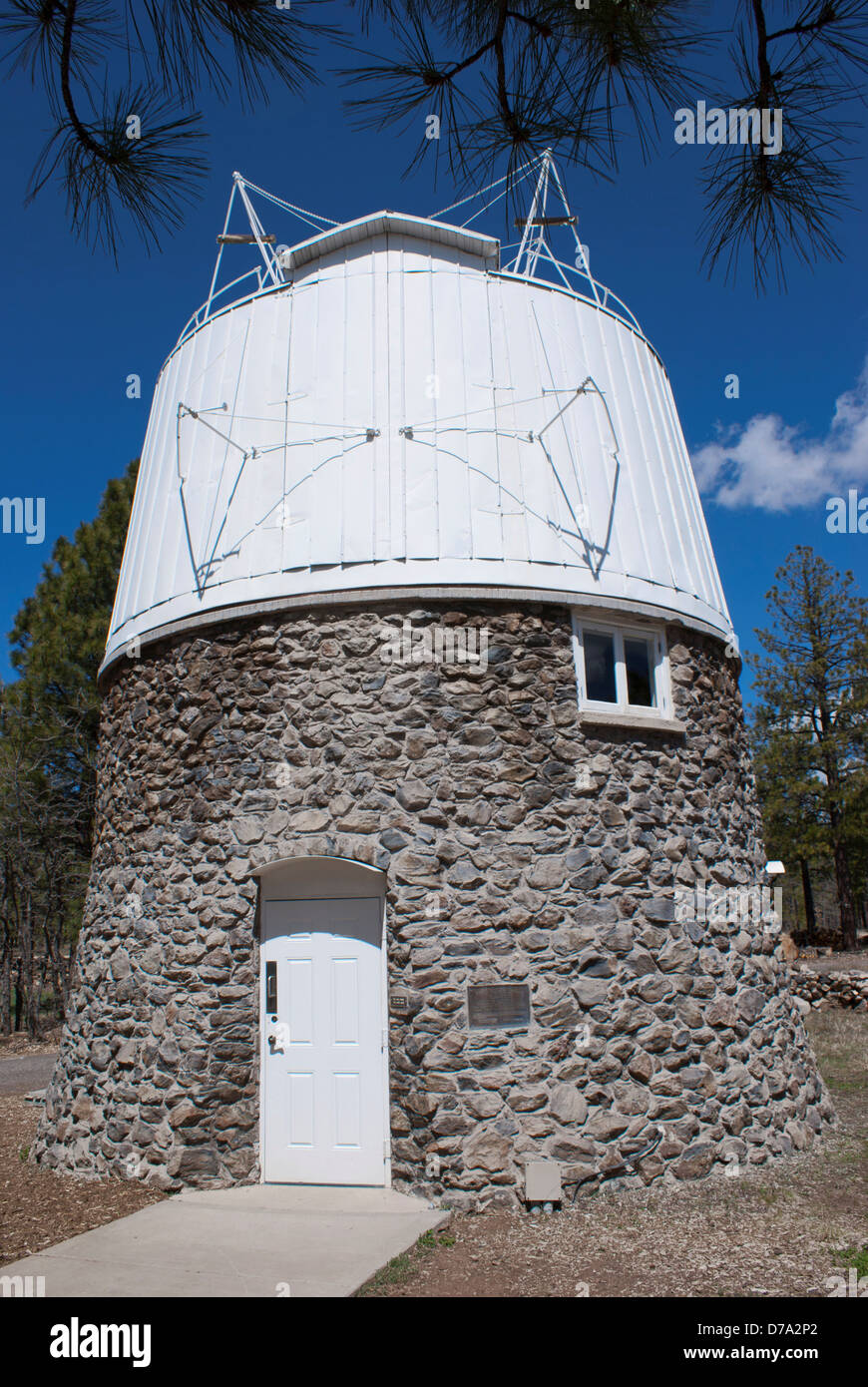 Estados Unidos Flagstaff Arizona Plutón cúpula del telescopio del Observatorio Lowell Mars Hill Foto de stock