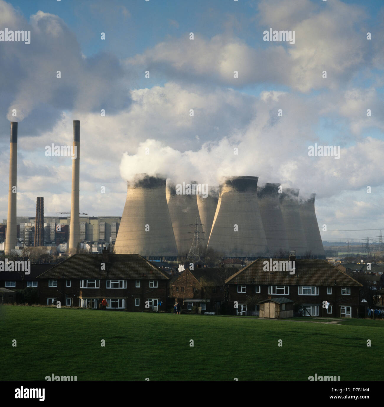 Central eléctrica de carbón Ferrybridge. Yorkshire Occidental. Inglaterra, alrededor de los 90 Foto de stock