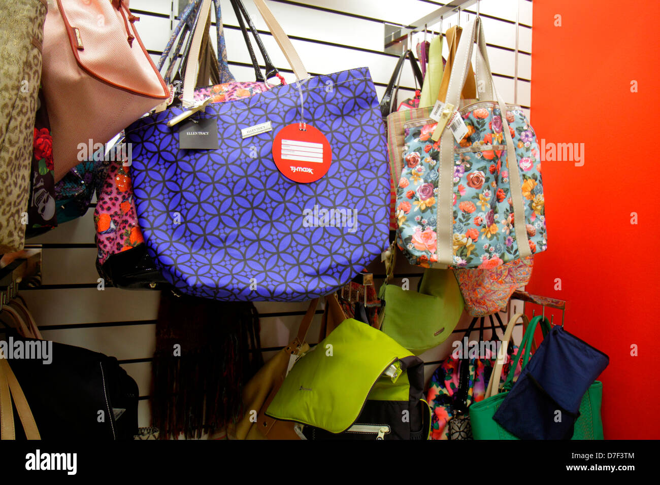 Carteras en tj maxx discount