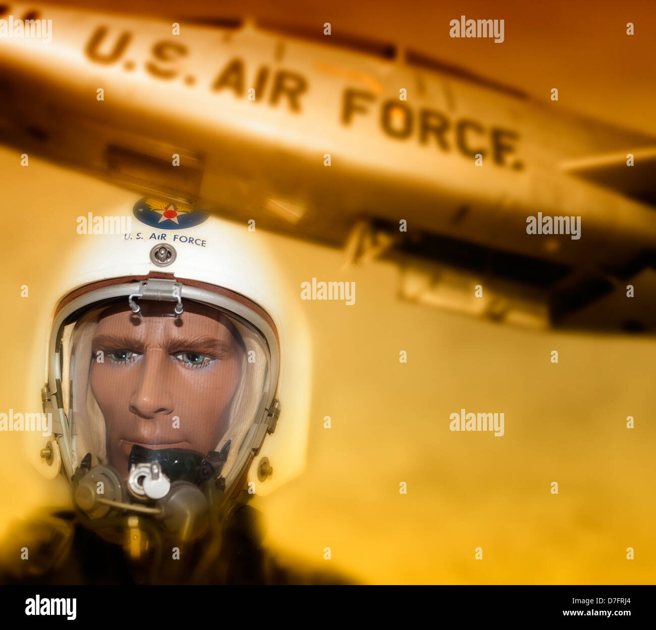 Modelo de un piloto de combate con un traje presurizado, US Air Force,  colección de aviones Hermeskeil, Alemania, Europa Fotografía de stock -  Alamy