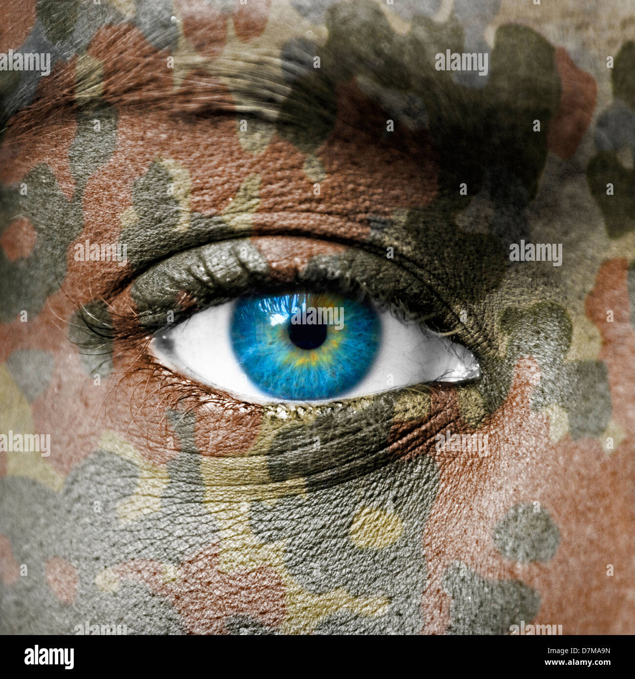 Un primerísimo plano de soldados ojo Fotografía de stock Alamy