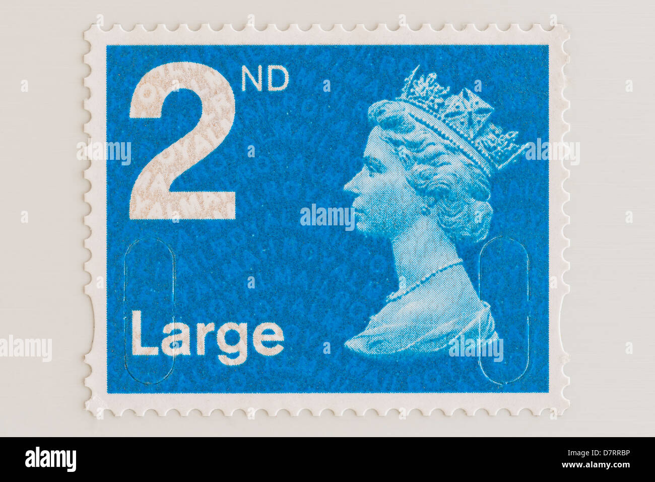Una segunda clase de Royal Mail estampilla postal para letras grandes Foto de stock