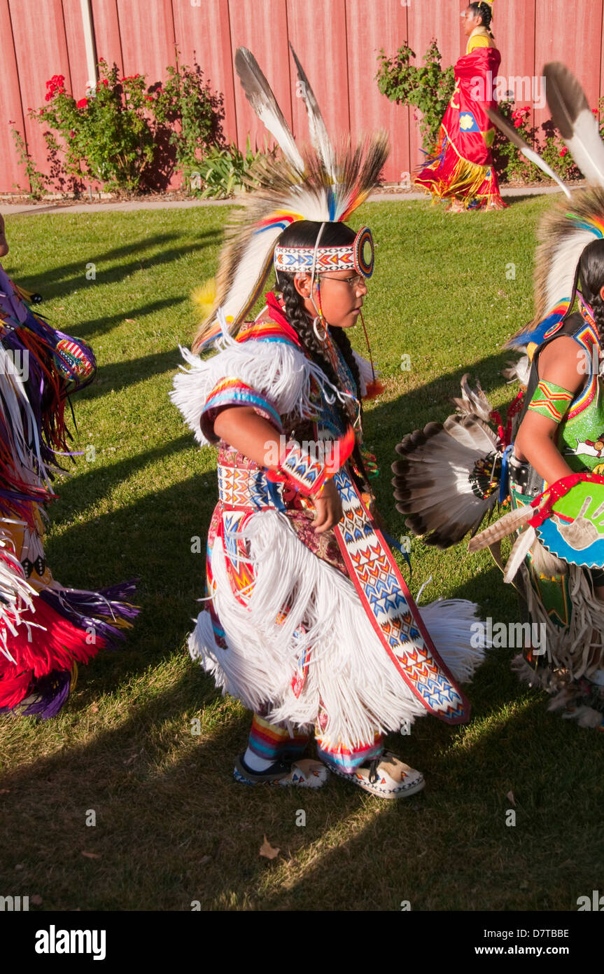 Utah, EE.UU. indios Paiute bailando en frontera Homestead State Park Museum en Cedar City. Foto de stock