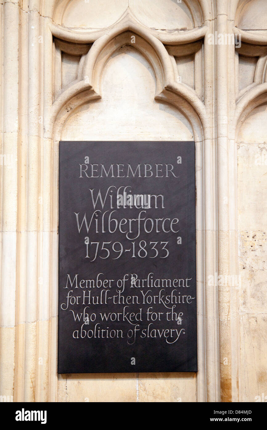 La placa conmemorativa de William Wilberforce MP para la catedral de York Minster en Yorkshire, Reino Unido Foto de stock