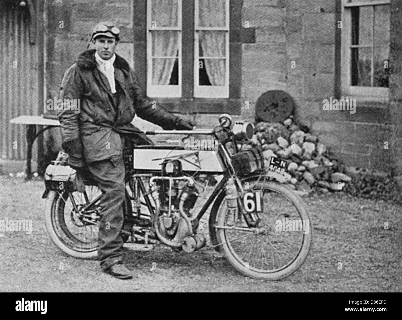 Anthony Wilding en un viaje en motocicleta de la UK Foto de stock