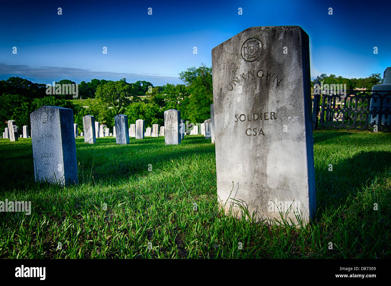 Esto es una imagen HDR de un desconocido soldado confederado tumba en