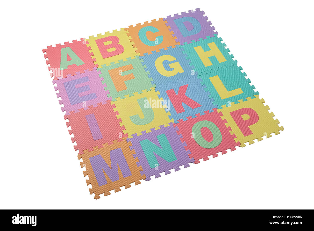 Juguete colorido rompecabezas en espuma con textura para niños para aprender el alfabeto inglés Foto de stock