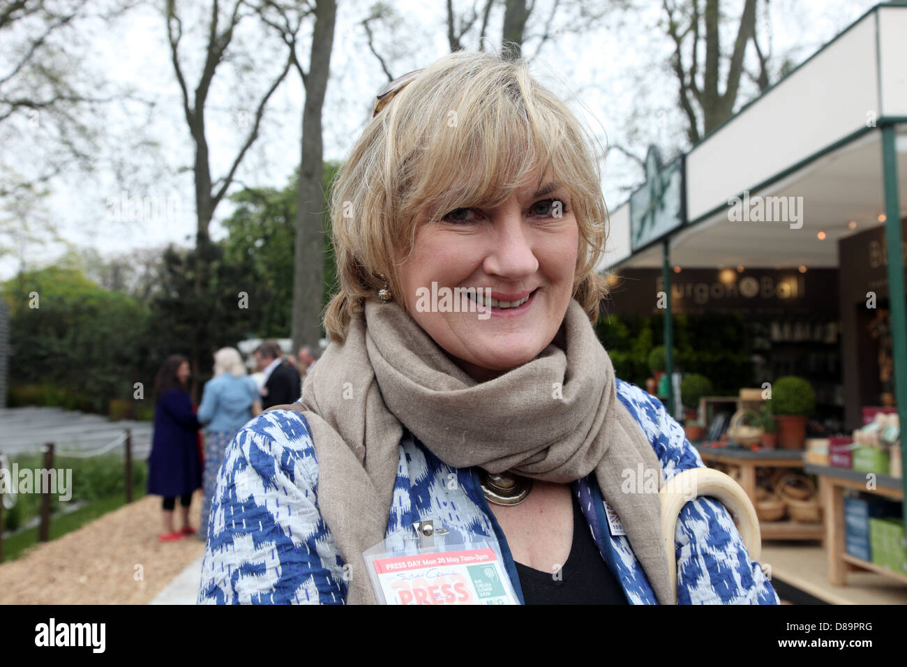Susan Crewe, Editor de House & Garden en el RHS Chelsea Flower Show 2013 Foto de stock