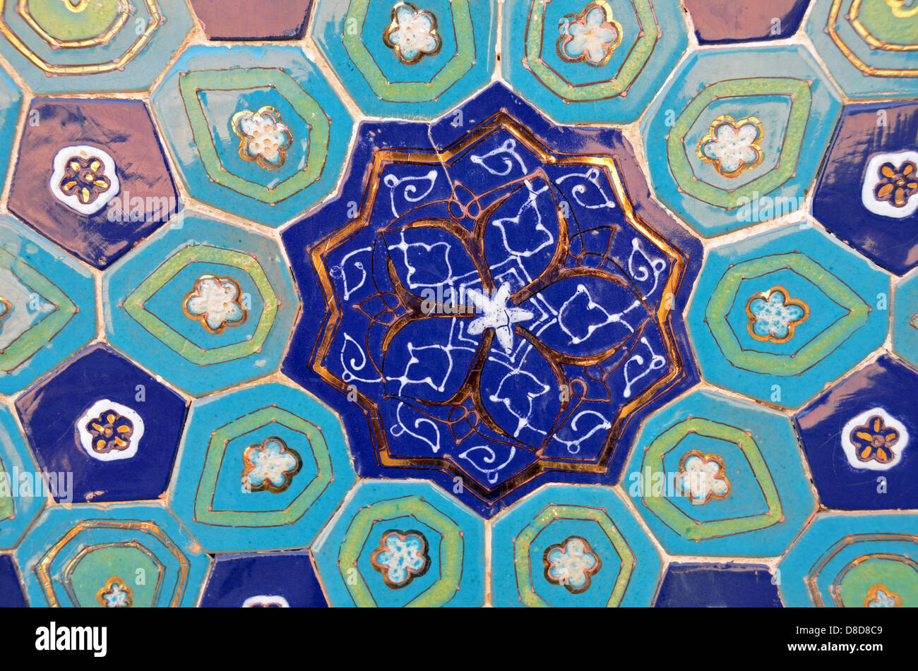 Mosaico de Shah-i-Zinda (avenida de mausoleos) en Samarcanda Foto de stock