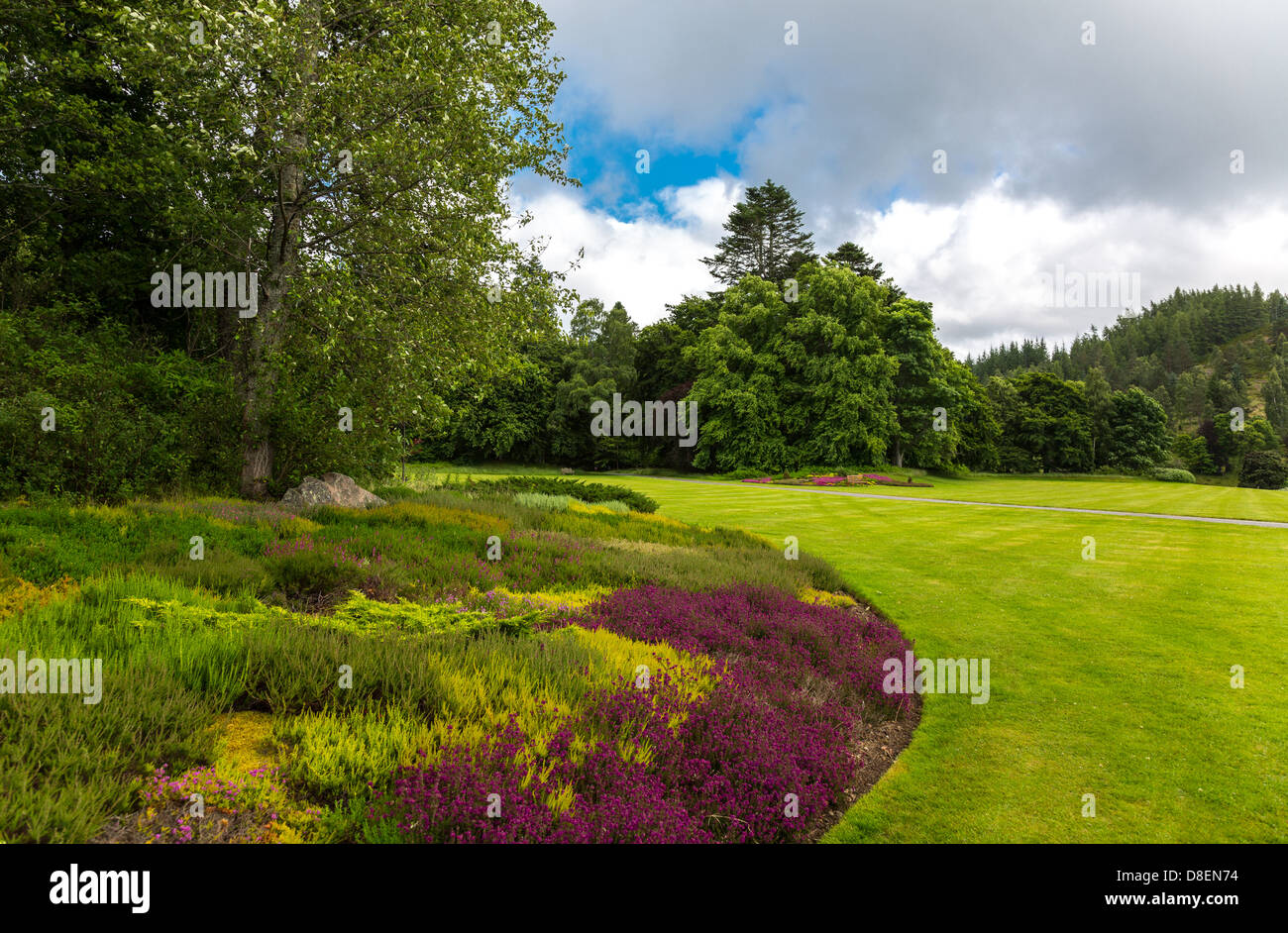 Gran Bretaña, Escocia, aberdeenshire, los jardines del castillo de Balmoral, residencia de verano de la familia real británica. Foto de stock