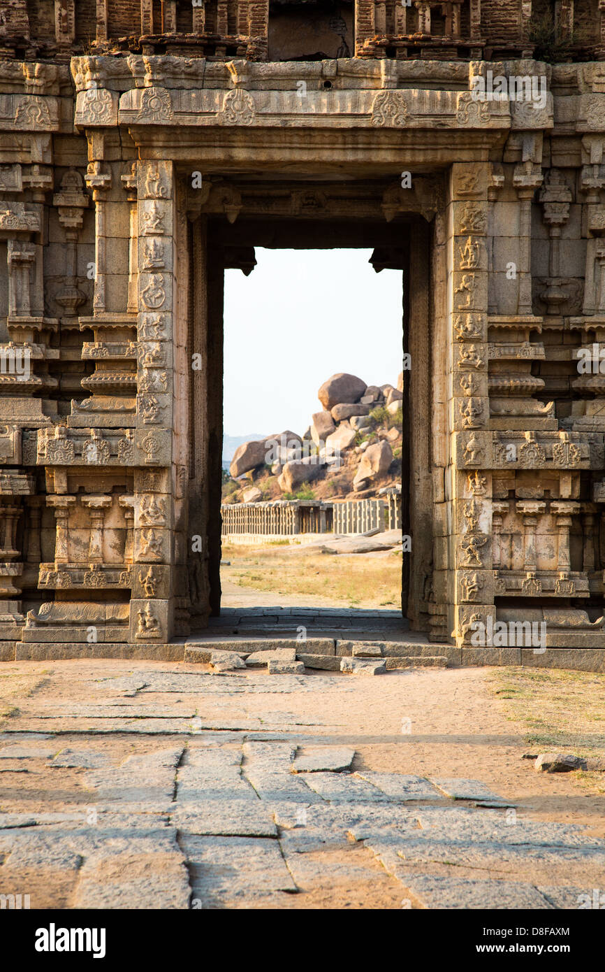 Achyutaraya Temple, ruinas de Hampi, India Foto de stock