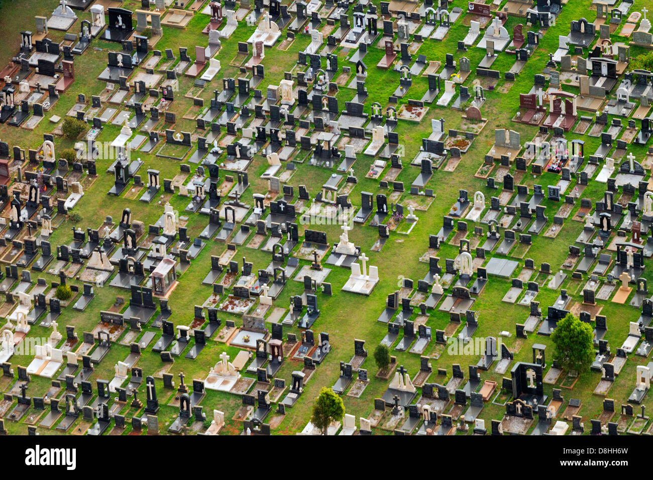 Vista aérea de un cementerio y lápidas.Johannesburgo, Sudáfrica Foto de stock