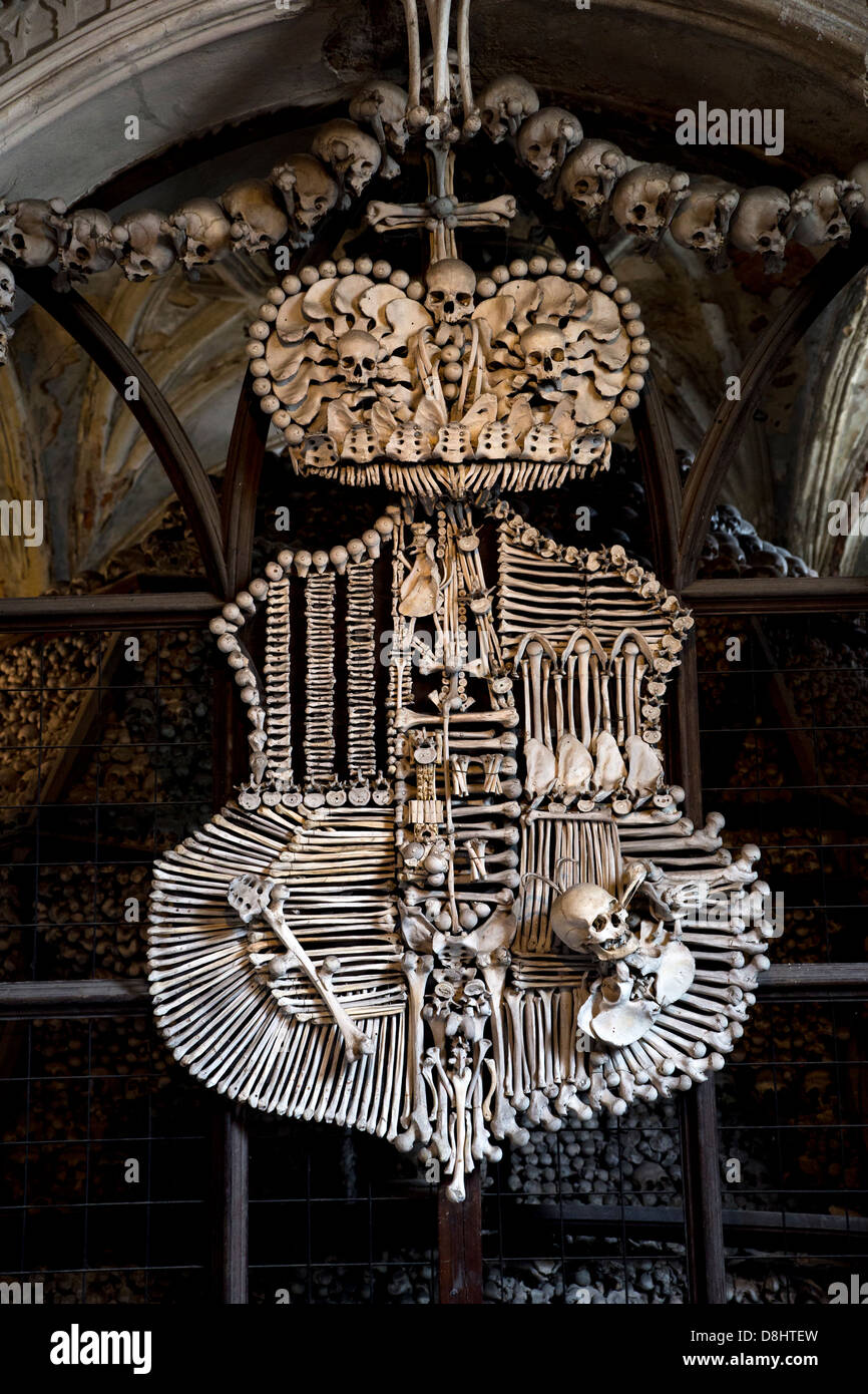 Iglesia de huesos fotografías e imágenes de alta resolución - Alamy Iglesia de huesos fotografías e imágenes de alta resolución - Alamy