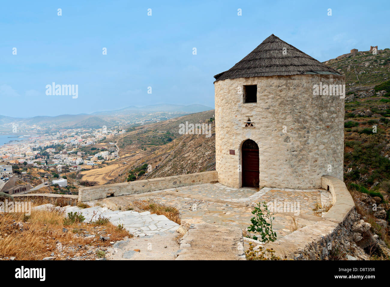 La isla de Naxos en las Cícladas del mar Egeo en Grecia Foto de stock