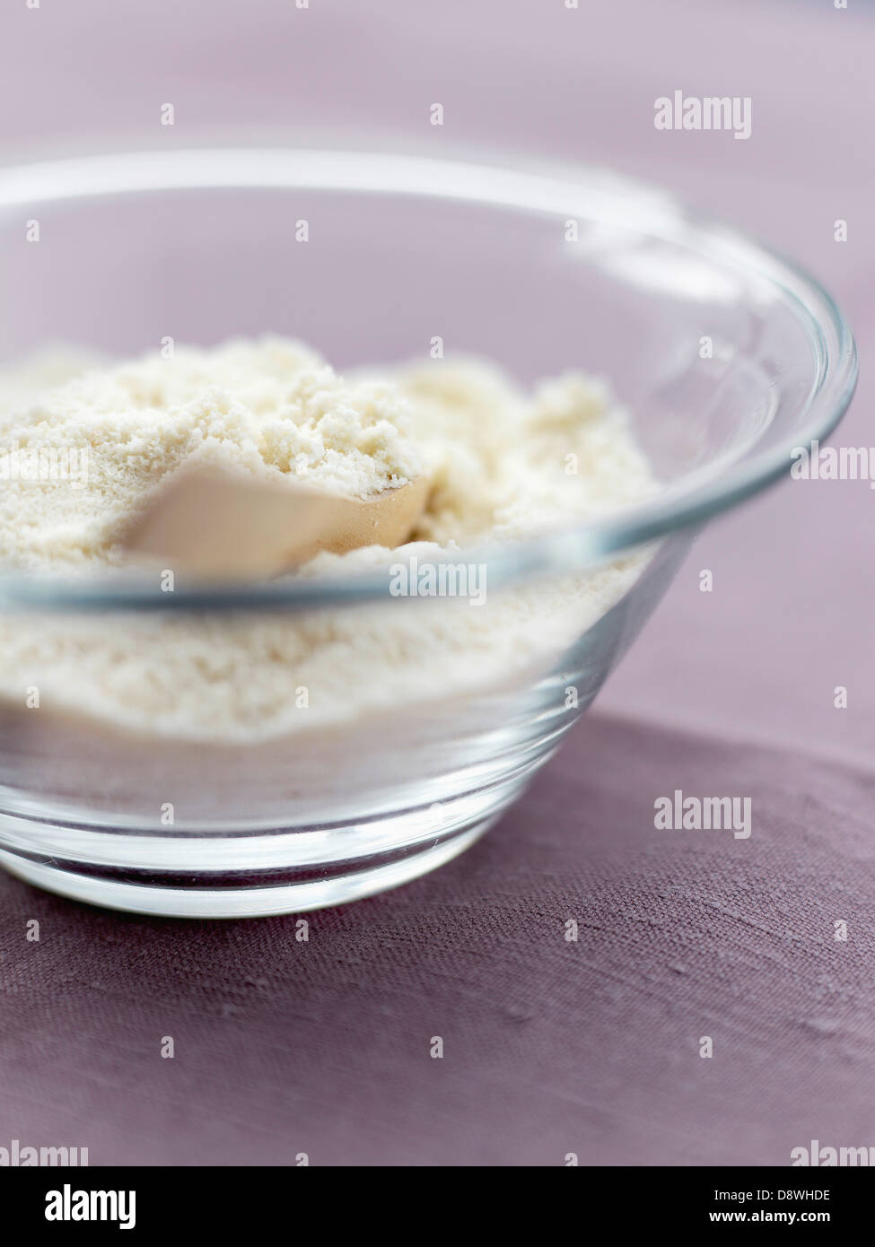 La mezcla de la almendra en polvo y el azúcar glas Foto de stock