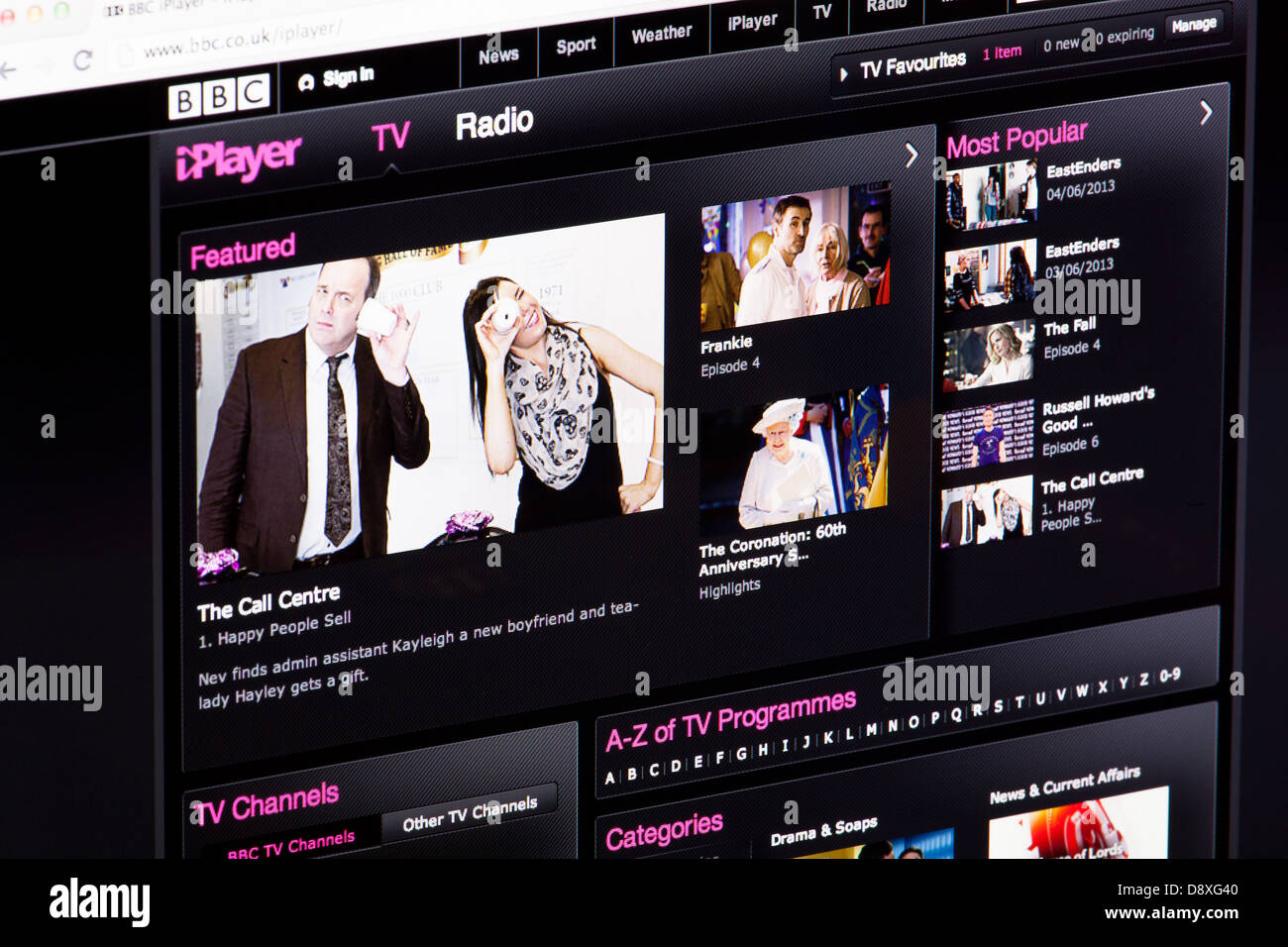 BBC iPlayer TV y radio streaming website o página web en una pantalla de  ordenador portátil o monitor de ordenador Fotografía de stock - Alamy