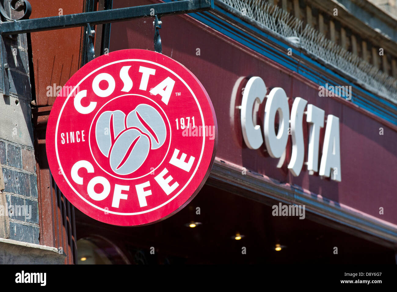 Costa Coffee shop signos en Bridgnorth, Shropshire, Inglaterra Foto de stock