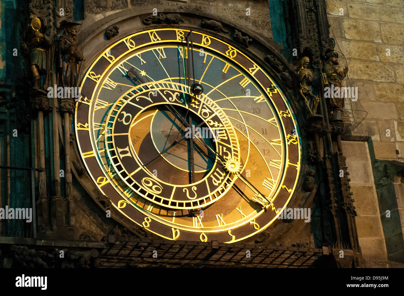 Reloj Astronómico de Praga, Orloj, en la Ciudad Vieja de Praga Foto de stock