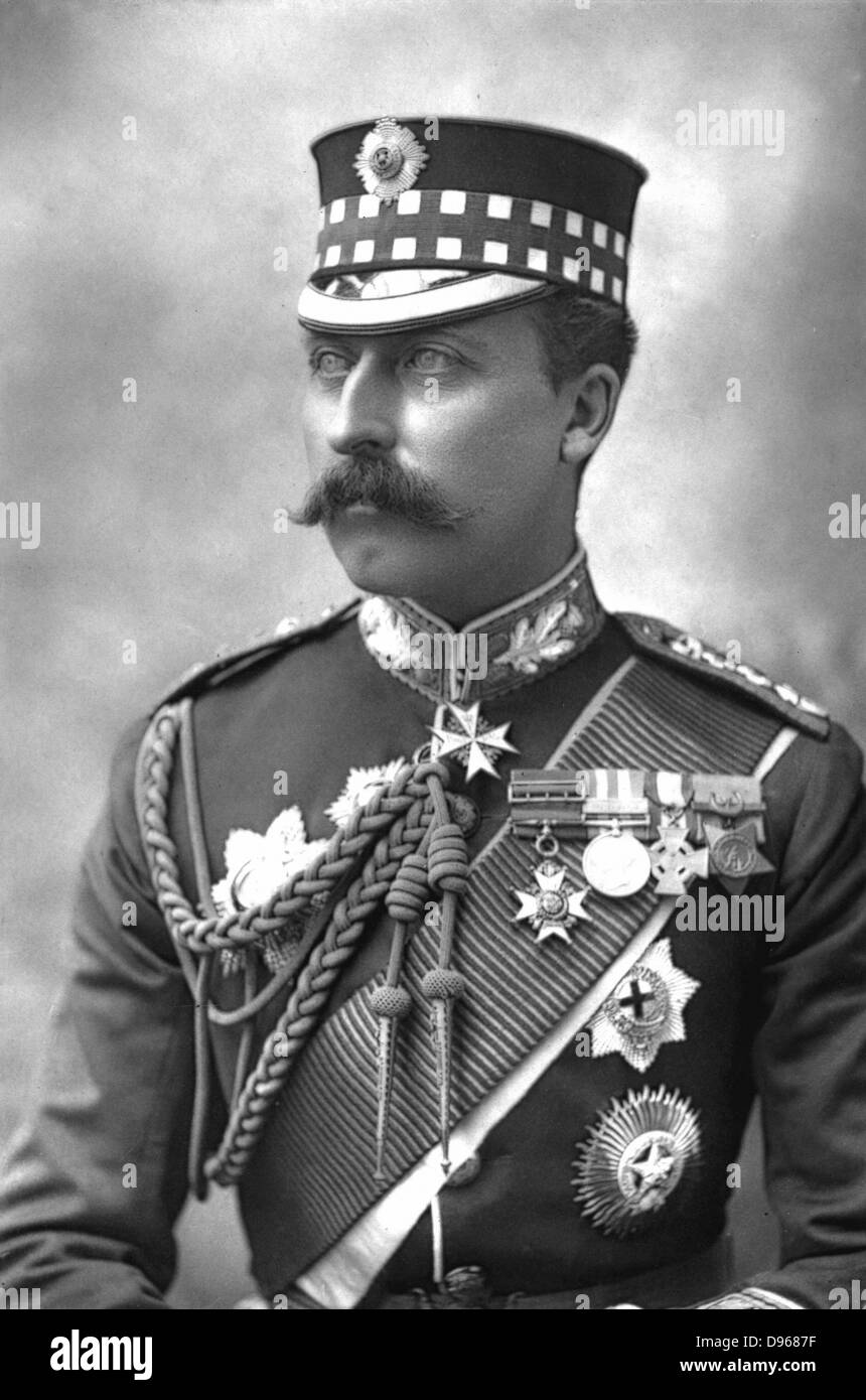 Arturo, Duque de Connaught (1850-1942), tercer hijo de la Reina Victoria y el príncipe Alberto. Fotografía publicada en Londres c1890 Foto de stock